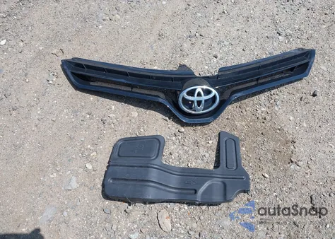 2015 Toyota Corolla Le z USA, uszkodzony, nr VIN 2T1BURHE7FC371575